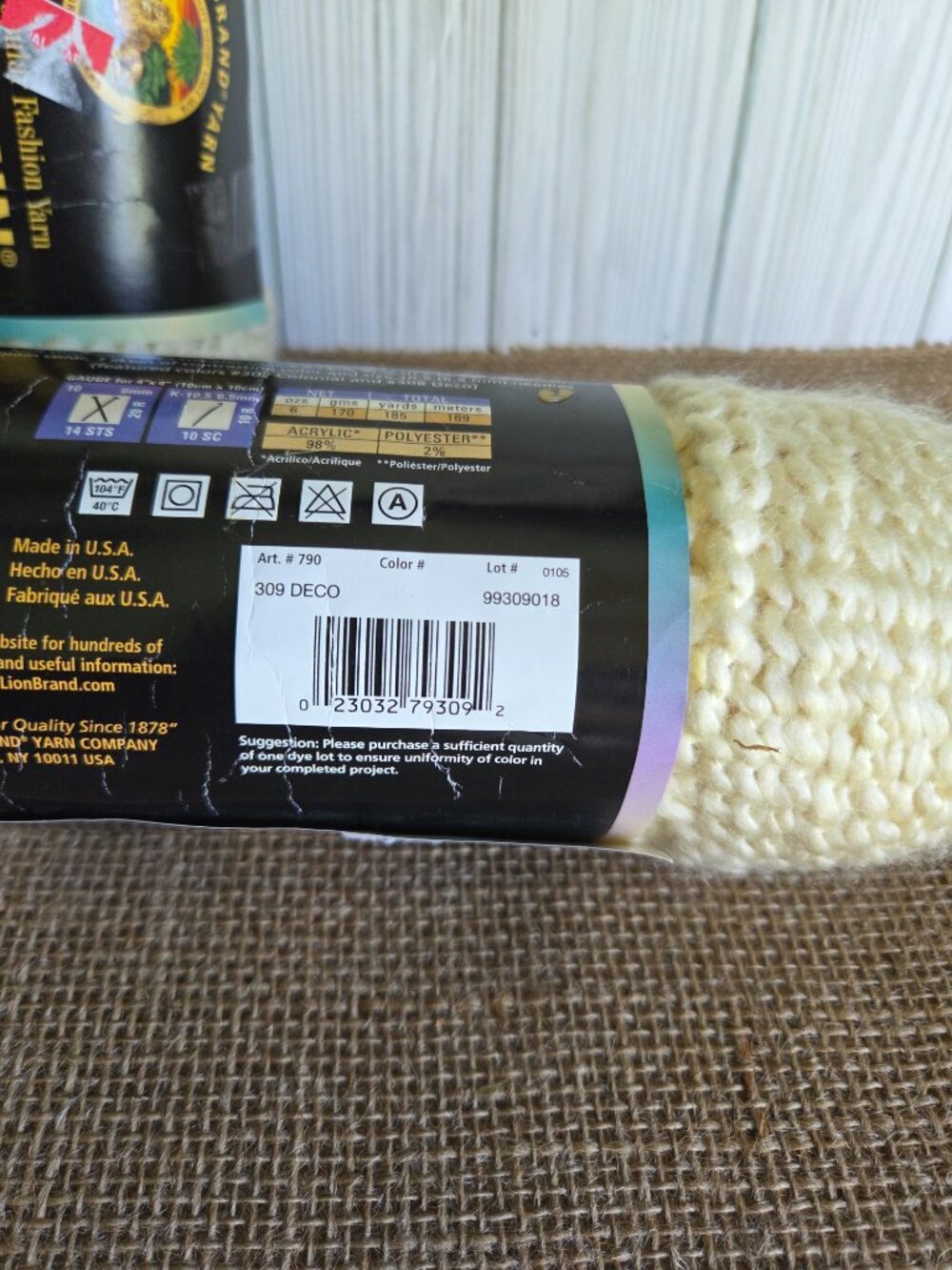 Lot of 3 Lion Brand Homespun Yarn Skeins – Bulky Chunky - Picture 7 of 8
